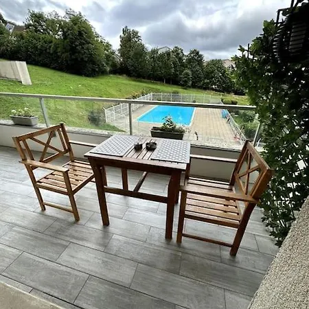 Appartement Cosy Avec Balcon Et Piscine Besancon Exterior photo