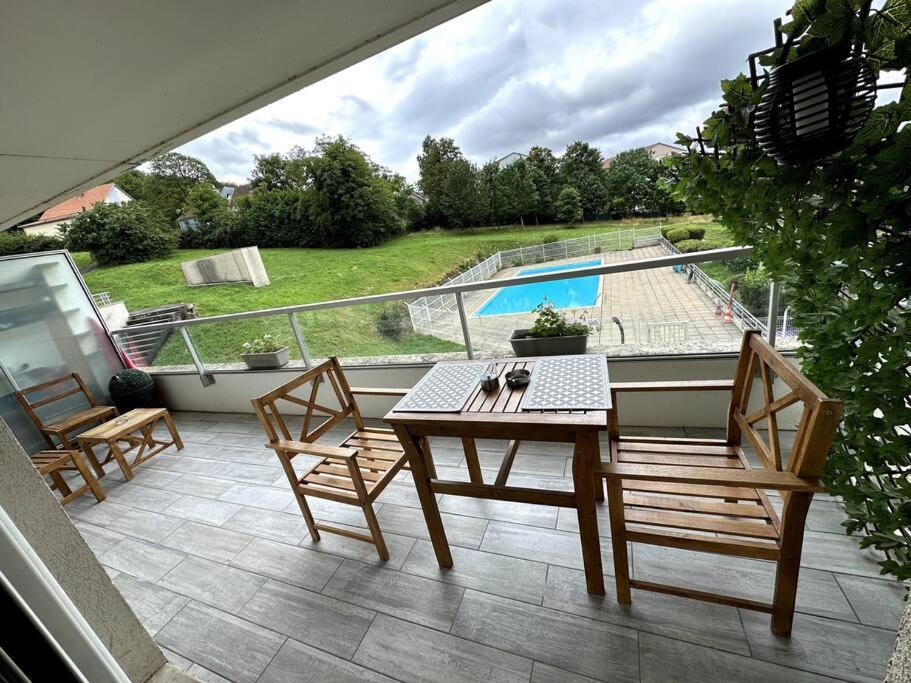 Apartment Cosy Avec Balcon Et Piscine *